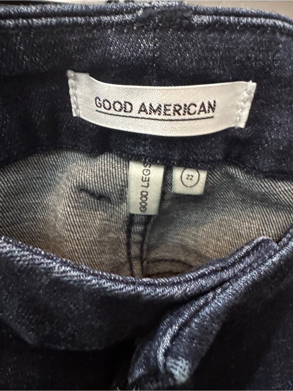 Good American Good Legs Dark Wash Stretch Denim Jeans - Picture 3 of 3